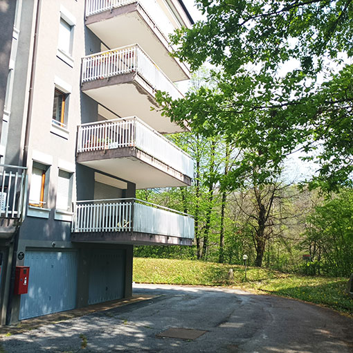 Casa a Barzio col terrazzo sul bosco